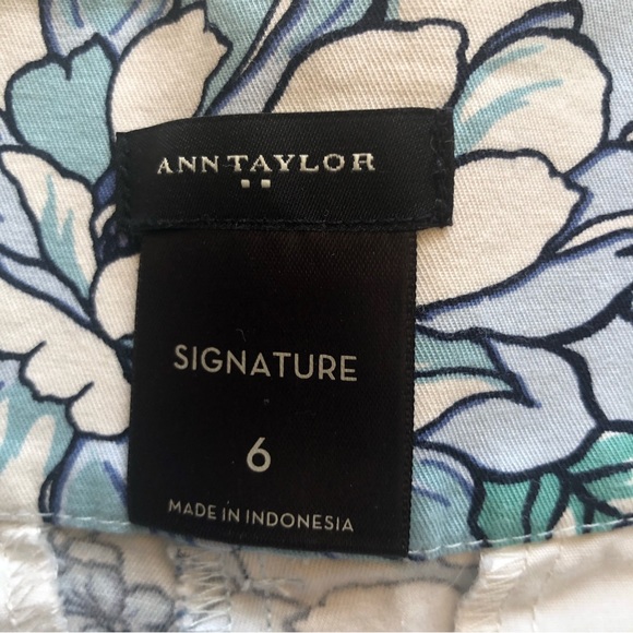 Ann Taylor Signature Bermuda Shorts Dress Casual Women’s Size 6 Floral Design - Picture 6 of 16